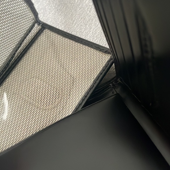 Geoffrey Beene Black Bi-Fold Wallet EUC - Picture 11 of 15